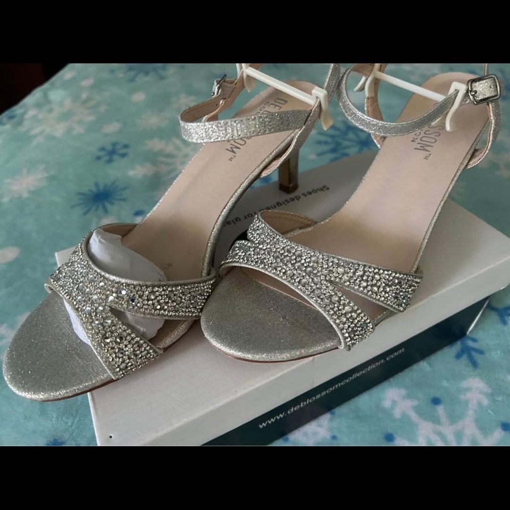 De Blossom Collection Silver Sparkle Heels